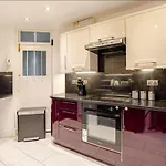 Exquisite 5 Bed Penthouse Apartment