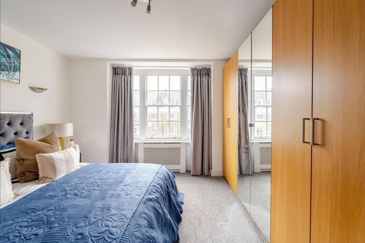 Exquisite 5 Bed Penthouse