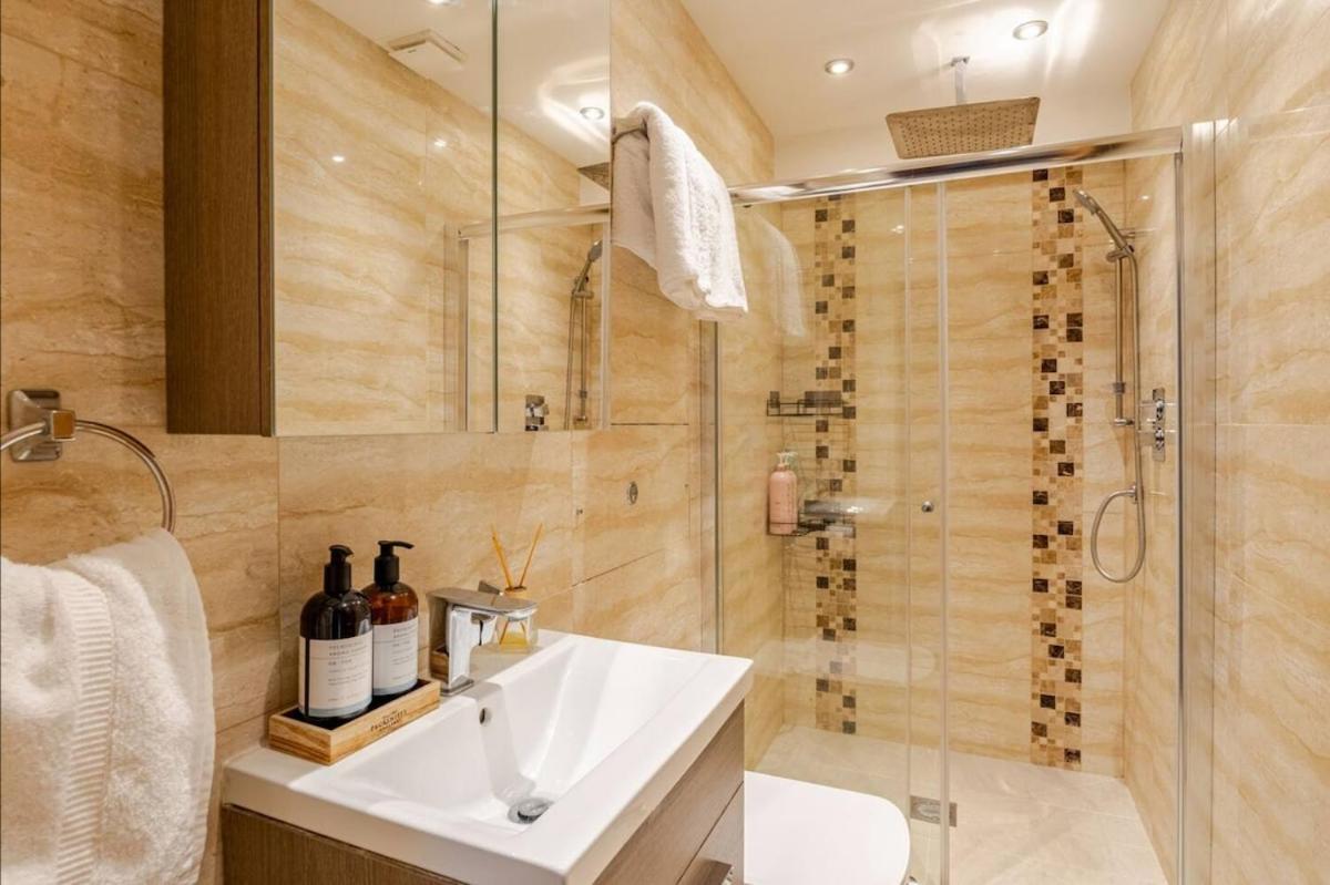 Appartamento Exquisite 5 Bed Penthouse